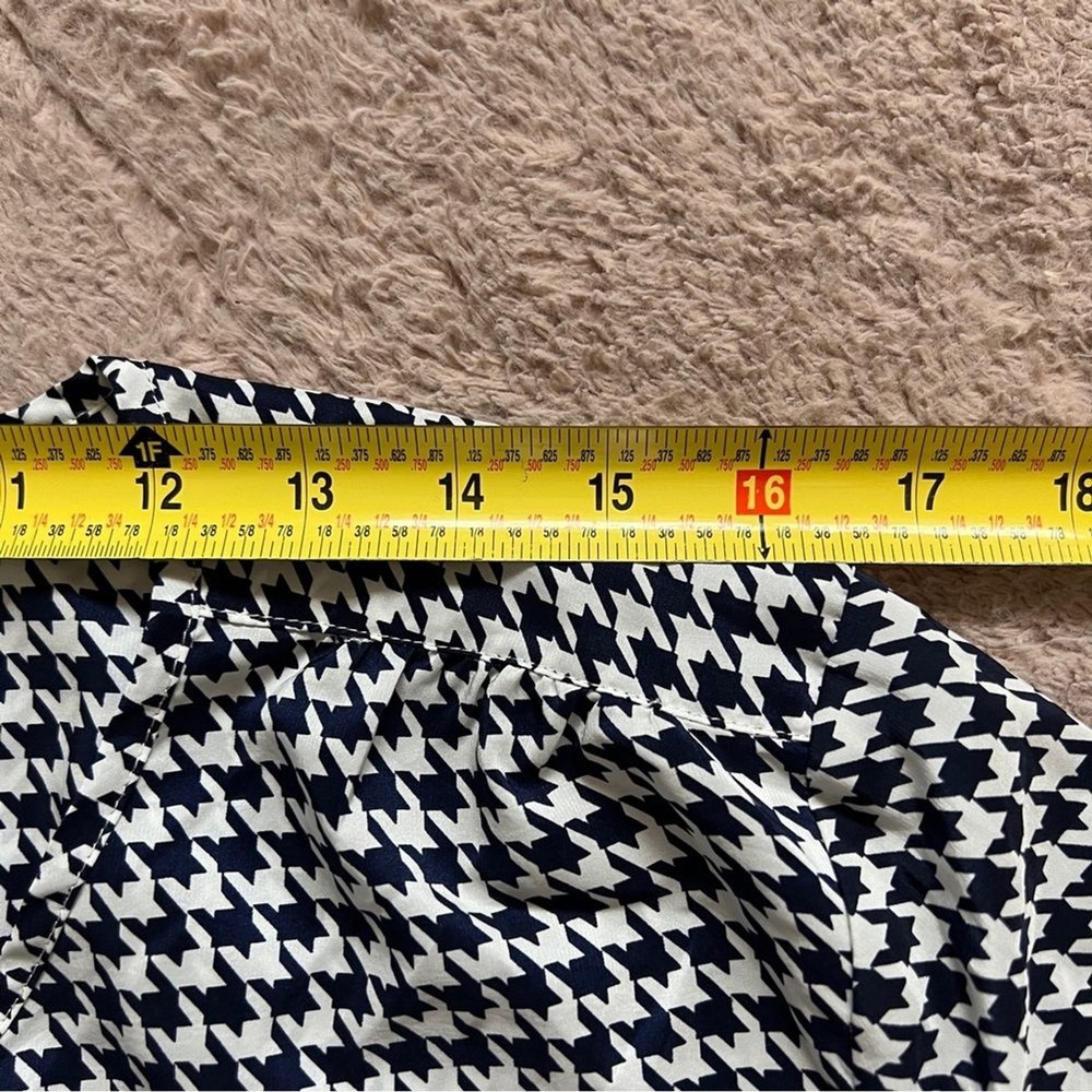 GAP Houndstooth Long Sleeve Blouse Preppy Minimalist Capsule Cottage Size L‎ - Picture 4 of 6